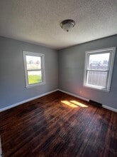 804 Barbee Ave in High Point, NC - Foto de edificio - Building Photo
