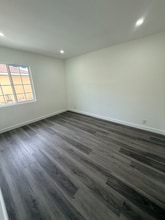 9136 Clancey Ave in Downey, CA - Foto de edificio - Building Photo