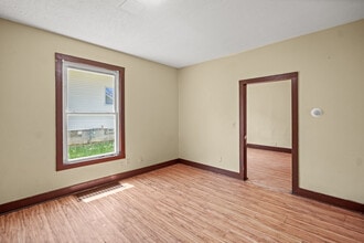 507 Howard St in Mansfield, OH - Building Photo - Building Photo