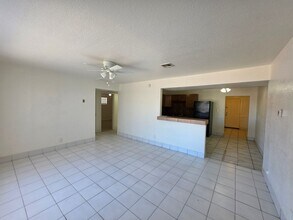 331 W Carson Rd in Phoenix, AZ - Foto de edificio - Building Photo