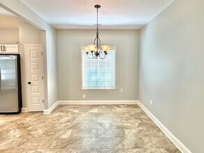 5378 Riverstone Dr in Memphis, TN - Foto de edificio - Building Photo