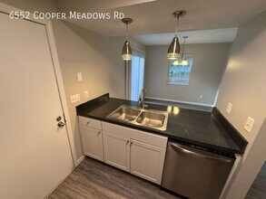 6552 Cooper Meadows Rd in Westerville, OH - Building Photo - Building Photo