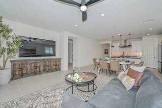 17141 W Middlebury St in Surprise, AZ - Building Photo - Building Photo