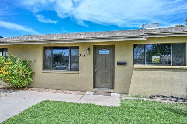 352 E Beatryce St in Tempe, AZ - Building Photo - Building Photo