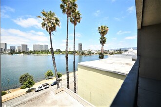 1940 Lakeshore Ave in Oakland, CA - Foto de edificio - Building Photo