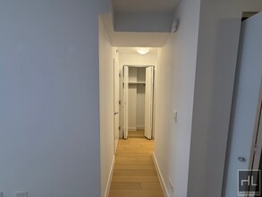 East 39th Street in New York, NY - Building Photo - Building Photo