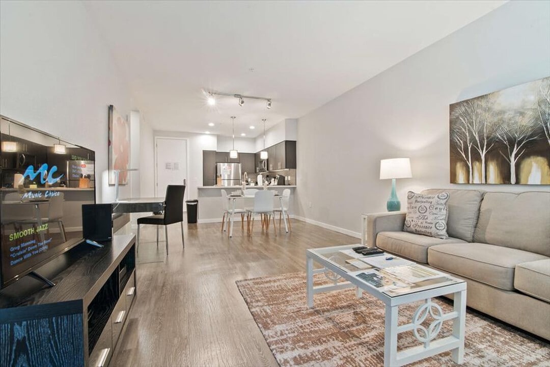 3639 Haven Ave in Menlo Park, CA - Building Photo