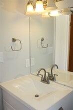 2701 NW Friar Tuck Ln in Lawton, OK - Building Photo - Building Photo