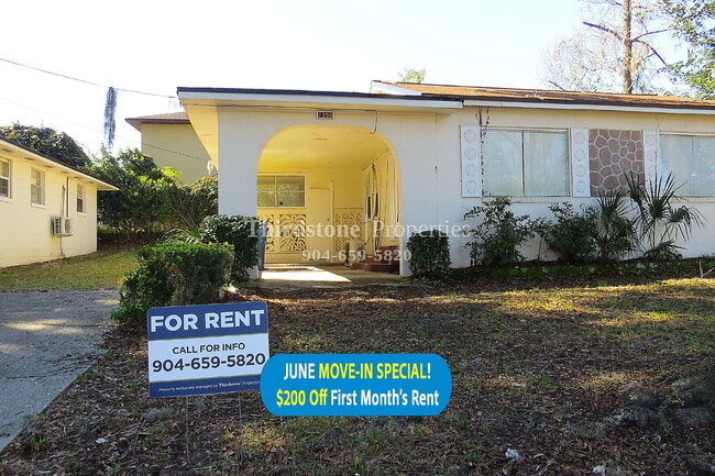 property at 7352 Linda Dr