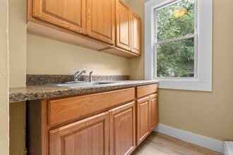 260 Orchard St in New Haven, CT - Building Photo - Building Photo