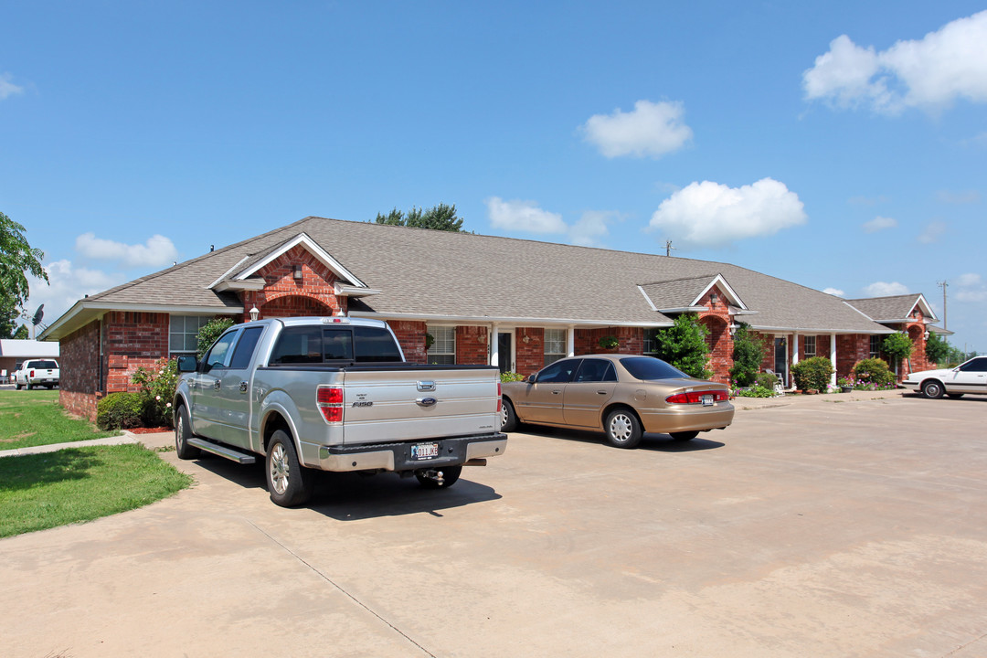 Senior Living Apartments in Newcastle, OK - Building Photo