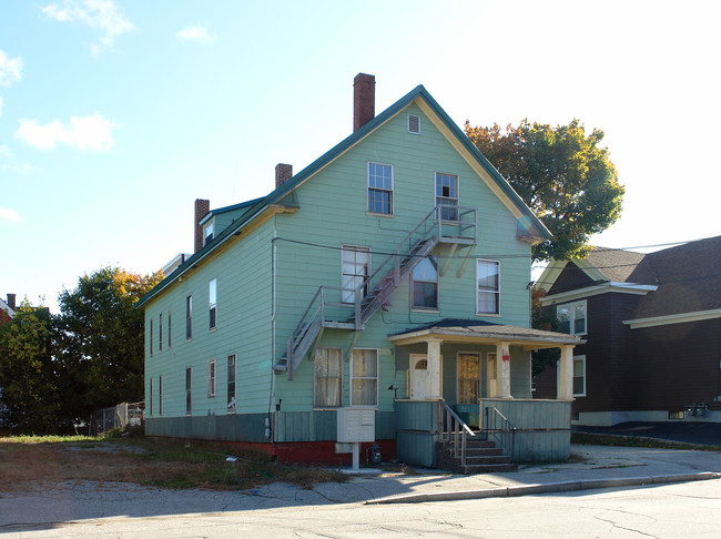 98 Blake St in Lewiston, ME - Building Photo - Building Photo