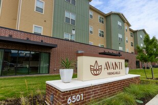 Avanti Viking Hills in Waco, TX - Building Photo