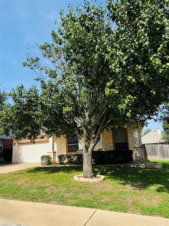 property at 8217 Menlo Park Pl