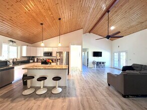 15-1898 5th St in Keaau, HI - Building Photo - Building Photo