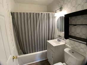 1826 Miller Dr in Niles, MI - Building Photo - Building Photo