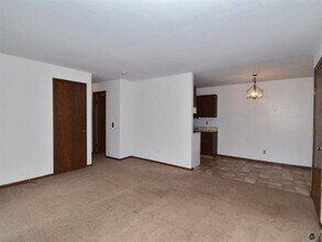 Westview II Apartments in Cross Plains, WI - Building Photo - Building Photo