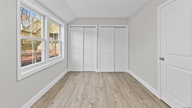 18 Canine Rd in Holtsville, NY - Building Photo - Building Photo