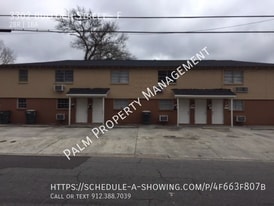 3302 Bulloch St in Savannah, GA - Building Photo