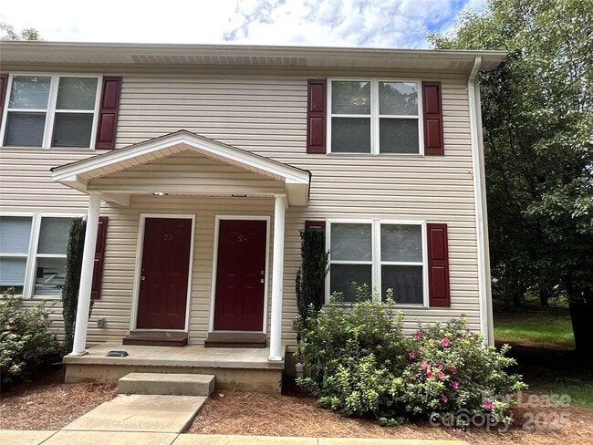 property at 1520 N Main Ave