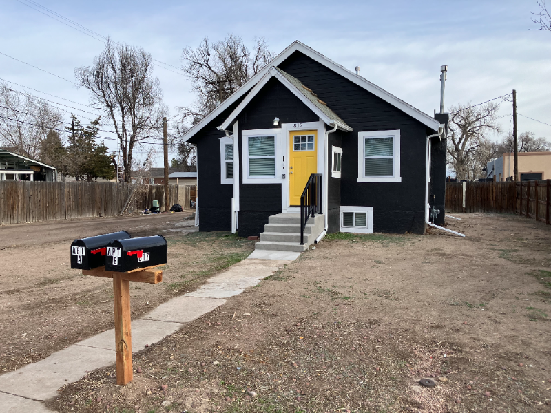 817 1st St in Greeley, CO - Building Photo