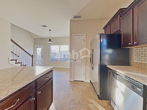 4009 Fox Run N in Spring Hill, TN - Building Photo - Building Photo
