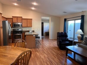 923 Gail Gardner Way in Prescott, AZ - Building Photo - Building Photo