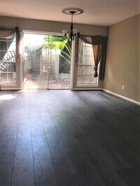 10221 S Gessner Rd photo'