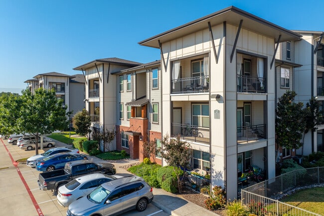 Churchill at Champions Circle