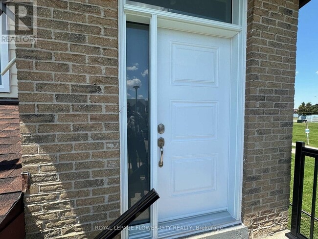 property at 415 Hansen Rd N