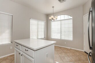 13006 W Aster Dr in El Mirage, AZ - Building Photo - Building Photo