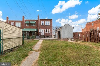 1527 Charlotte Ave in Baltimore, MD - Foto de edificio - Building Photo