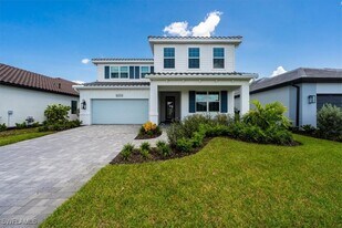 4016 Pegasus Wy in Naples, FL - Building Photo