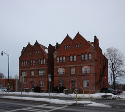 512-514 Lake Ave in Rochester, NY - Foto de edificio - Building Photo