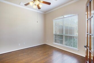 23919 Via Renata Dr in Richmond, TX - Foto de edificio - Building Photo