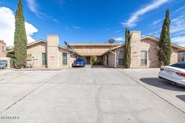 10762 Vista Del Sol Dr in El Paso, TX - Building Photo