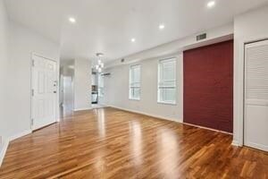 310 Palisade Ave in Jersey City, NJ - Building Photo - Building Photo