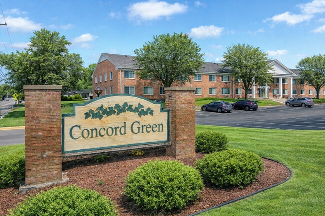 Concord Green in Bloomington, MN - Building Photo - Building Photo