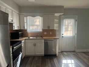 6714 Jefferson Pl, Unit C in Myrtle Beach, SC - Foto de edificio - Building Photo
