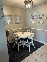 1517 Windsor Way in Norman, OK - Building Photo - Building Photo