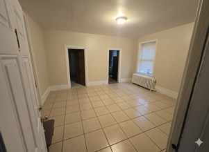 18 N Georgia Ave in Atlantic City, NJ - Foto de edificio - Building Photo