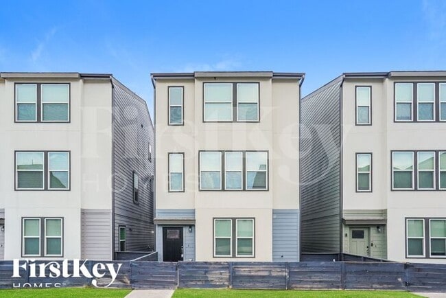 property at 18616 Whimsic Aly