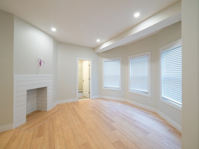 property at 22 Winslow Rd
