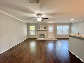 46 Marble Rock Pl in Spring, TX - Building Photo - Building Photo