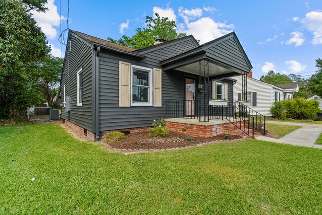 1004 Tuscarora Ave in Elizabeth City, NC - Building Photo - Building Photo