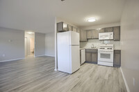 Edgewood Apartments photo'