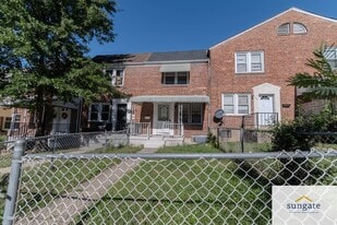 105 Upmanor Rd in Baltimore, MD - Building Photo