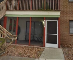 317 Mabry St, Unit 312 in Tallahassee, FL - Building Photo