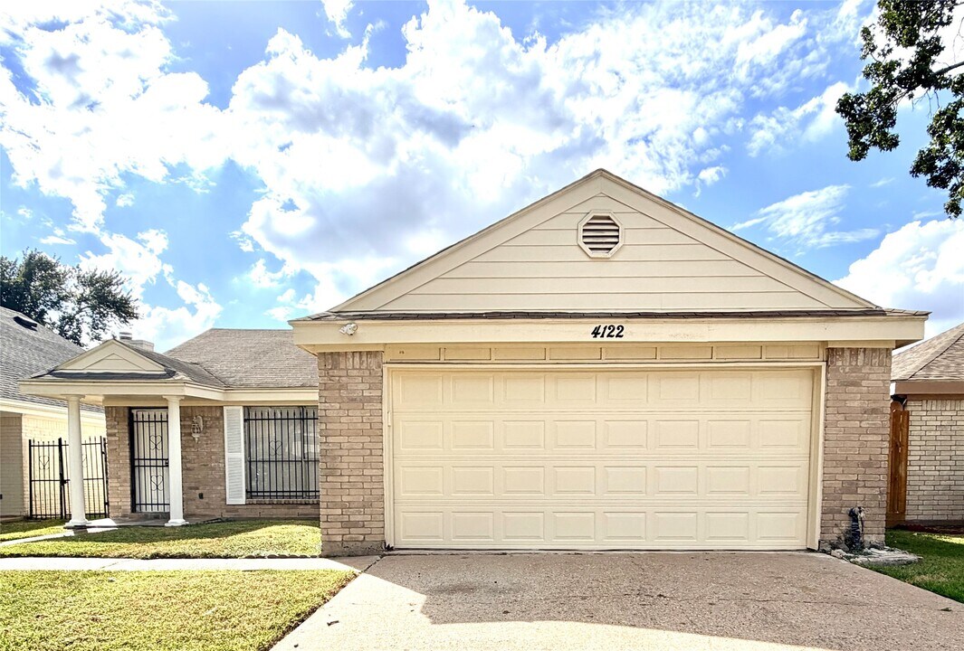 4122 Baynard Dr in Houston, TX - Building Photo