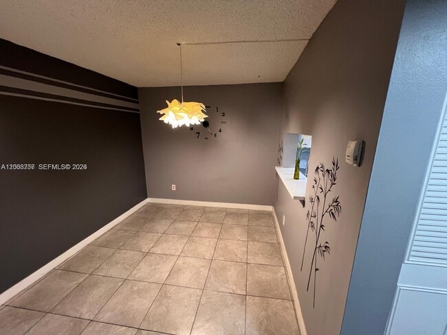 488 NW 165th St in Miami, FL - Building Photo - Building Photo
